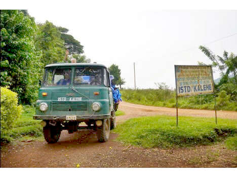 Die Reise des kleinen grünen LKW LO von der DDR in den Kongo